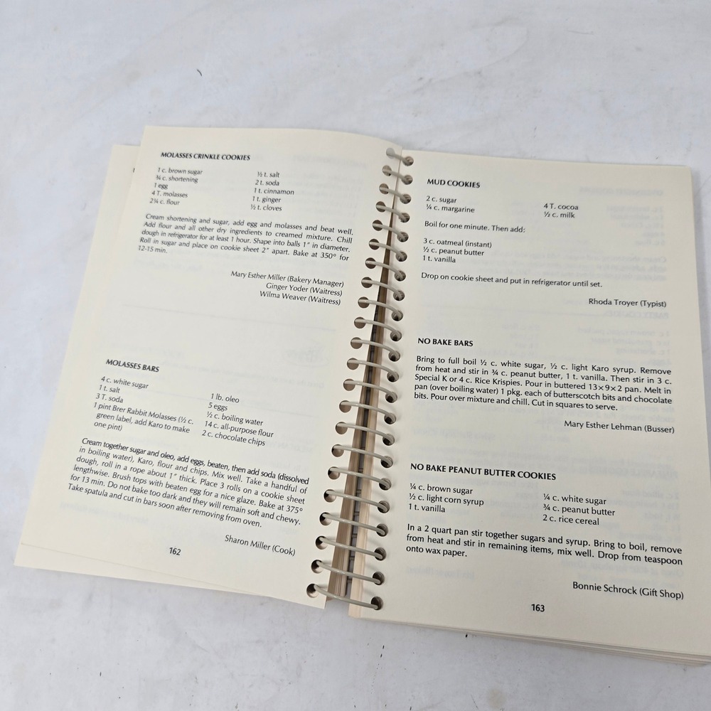 Amish-Country Cookbook Volume II Das Dutchman Essenhaus Spiral 1986 Bethel Pub - Picture 4 of 4